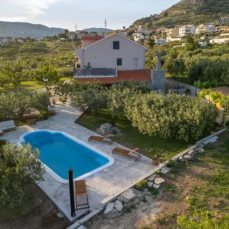 Villa Kucine