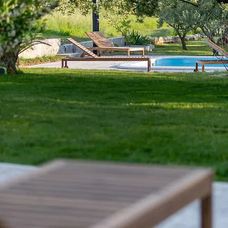 Olives Garden By Istra Vacation Villa Kučine