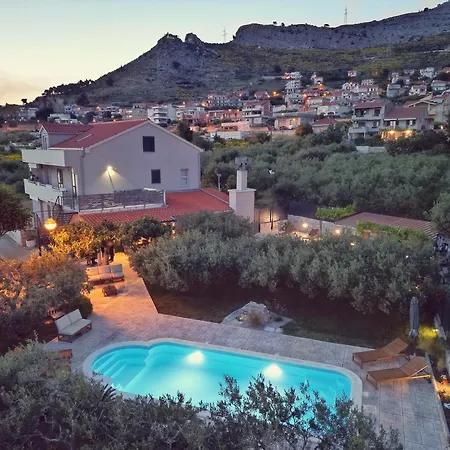 Olives Garden By Istra Vacation